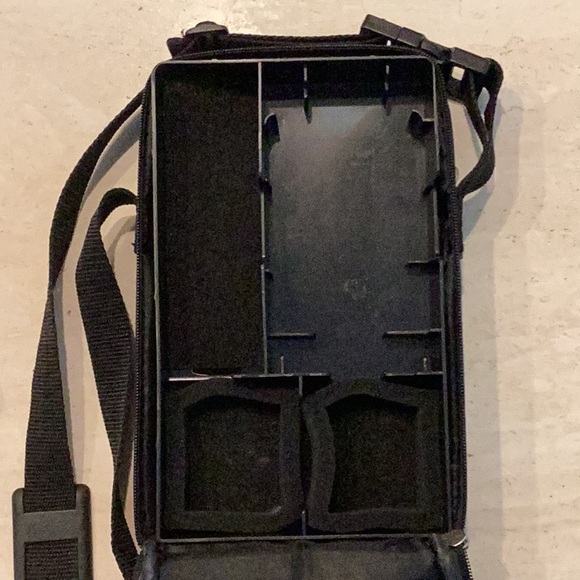 Vintage Nintendo GameBoy Carrying Case Large Authentic Game Boy Bag Holder Tray - Picture 9 of 13